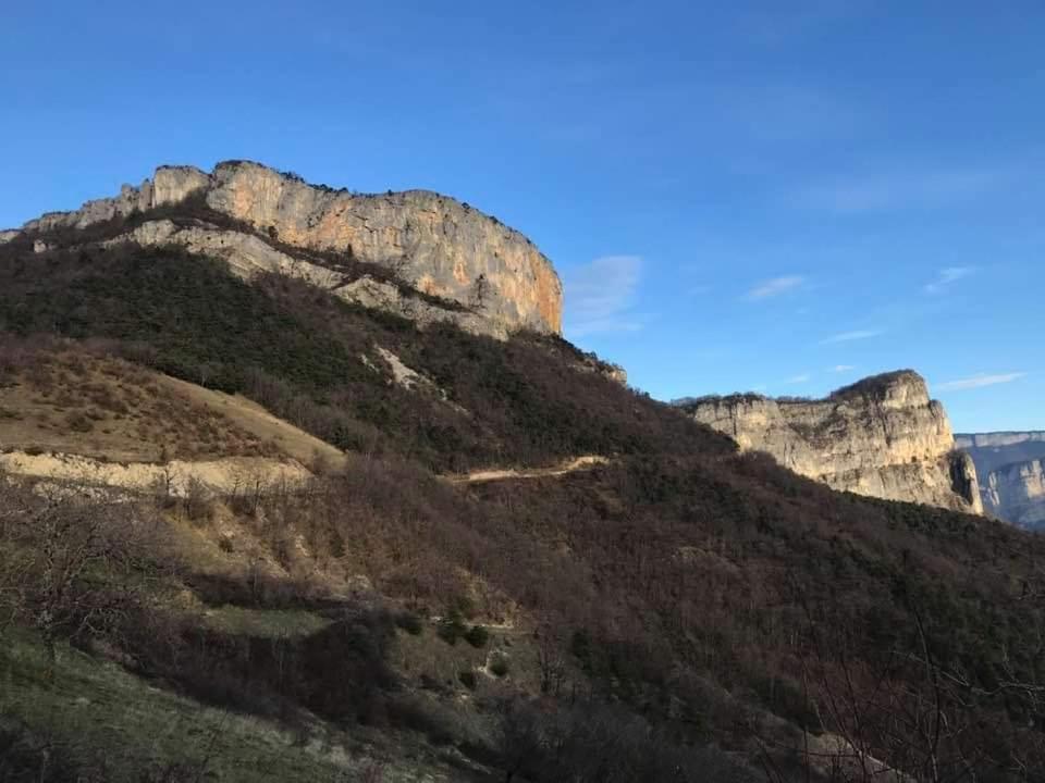 L'Echevine En Vercors Echevis Bagian luar foto