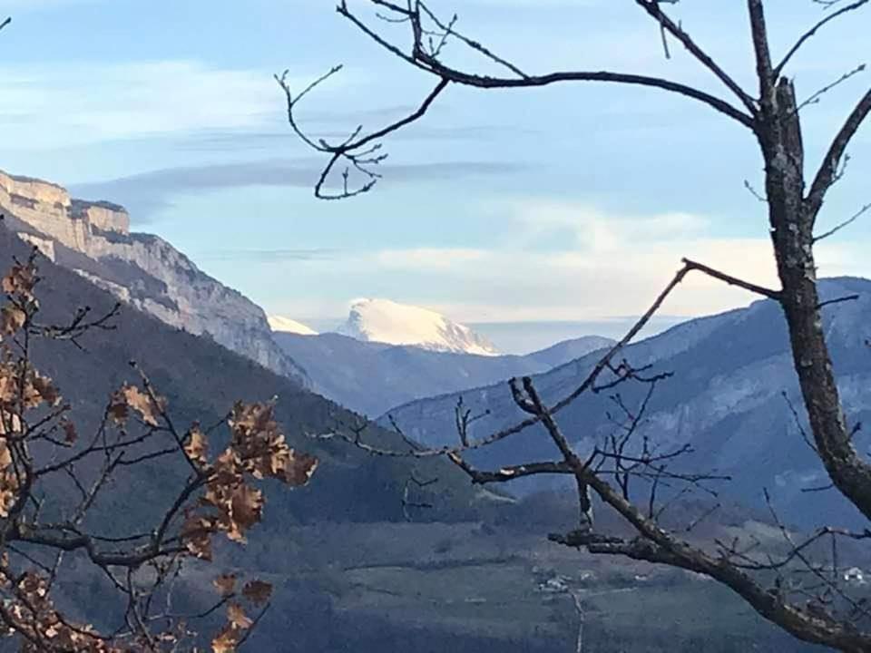 L'Echevine En Vercors Echevis Bagian luar foto