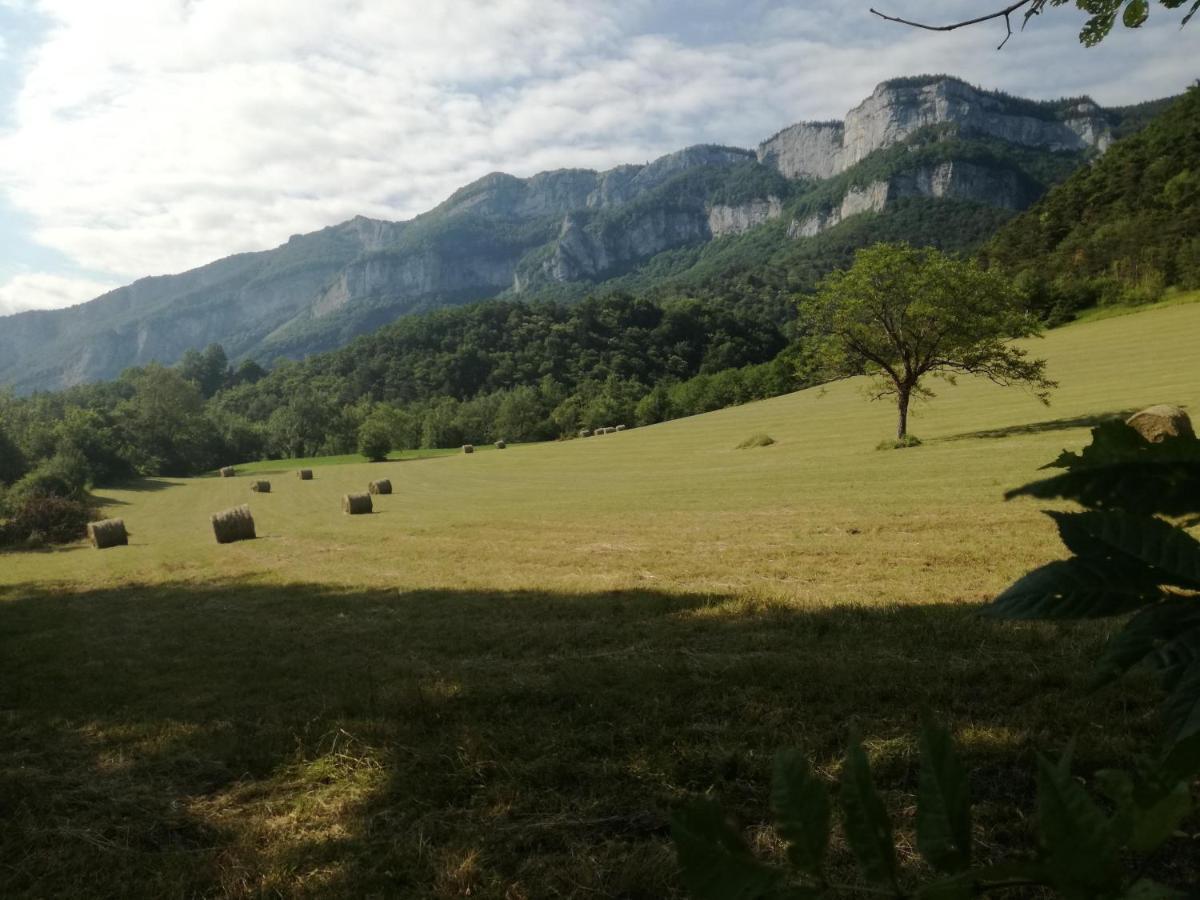 L'Echevine En Vercors Echevis Bagian luar foto
